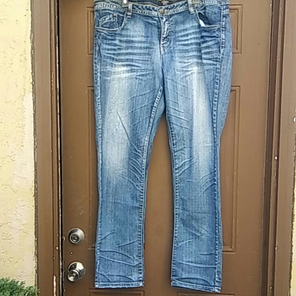 Canyon River Blues Size 18W